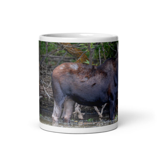 Portrait of a Mama Moose! White glossy mug - Image 3